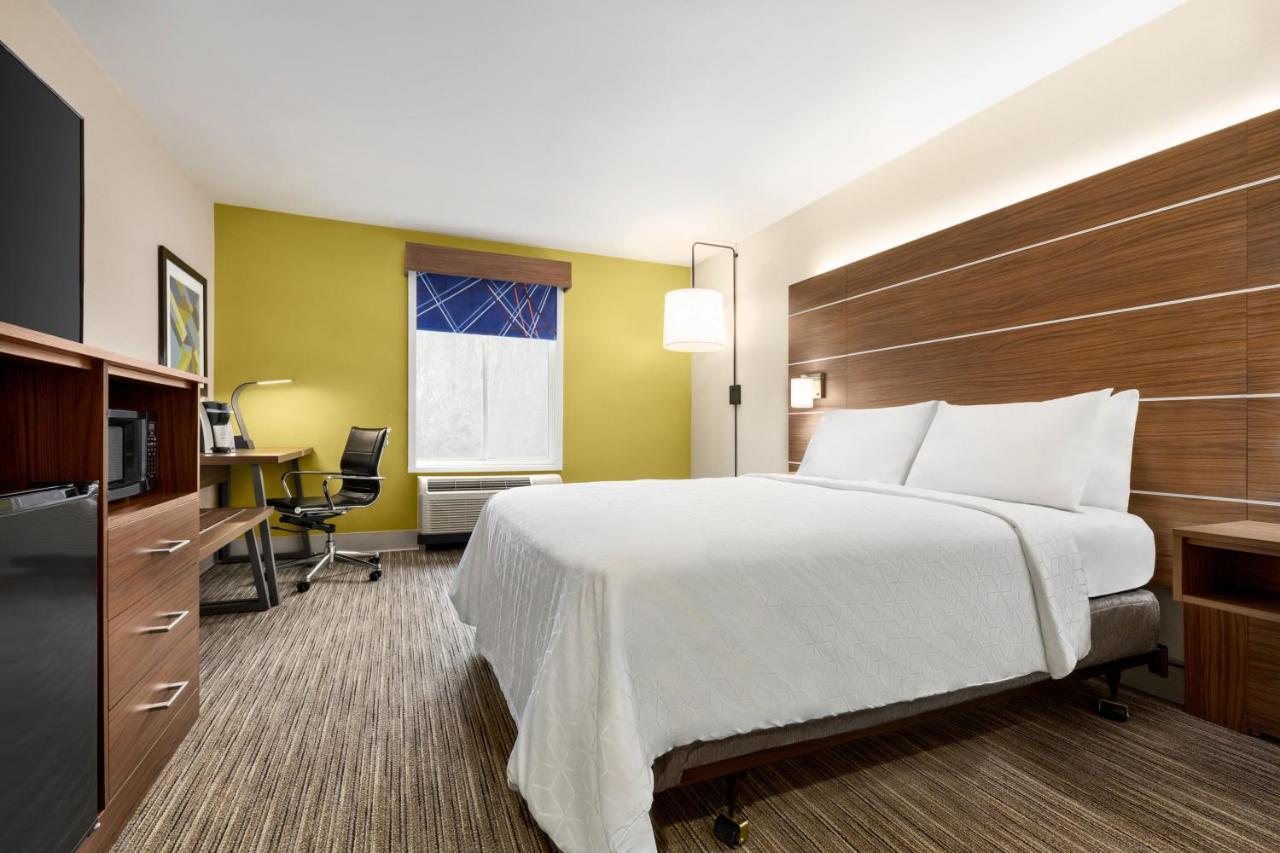 Holiday Inn Express & Suites Philadelphia - Mt Laurel By Ihg Маунт Лорел Екстериор снимка