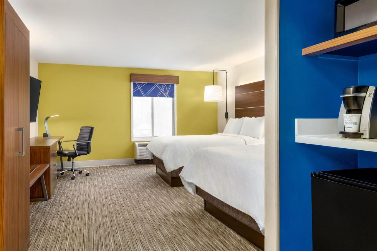 Holiday Inn Express & Suites Philadelphia - Mt Laurel By Ihg Маунт Лорел Екстериор снимка