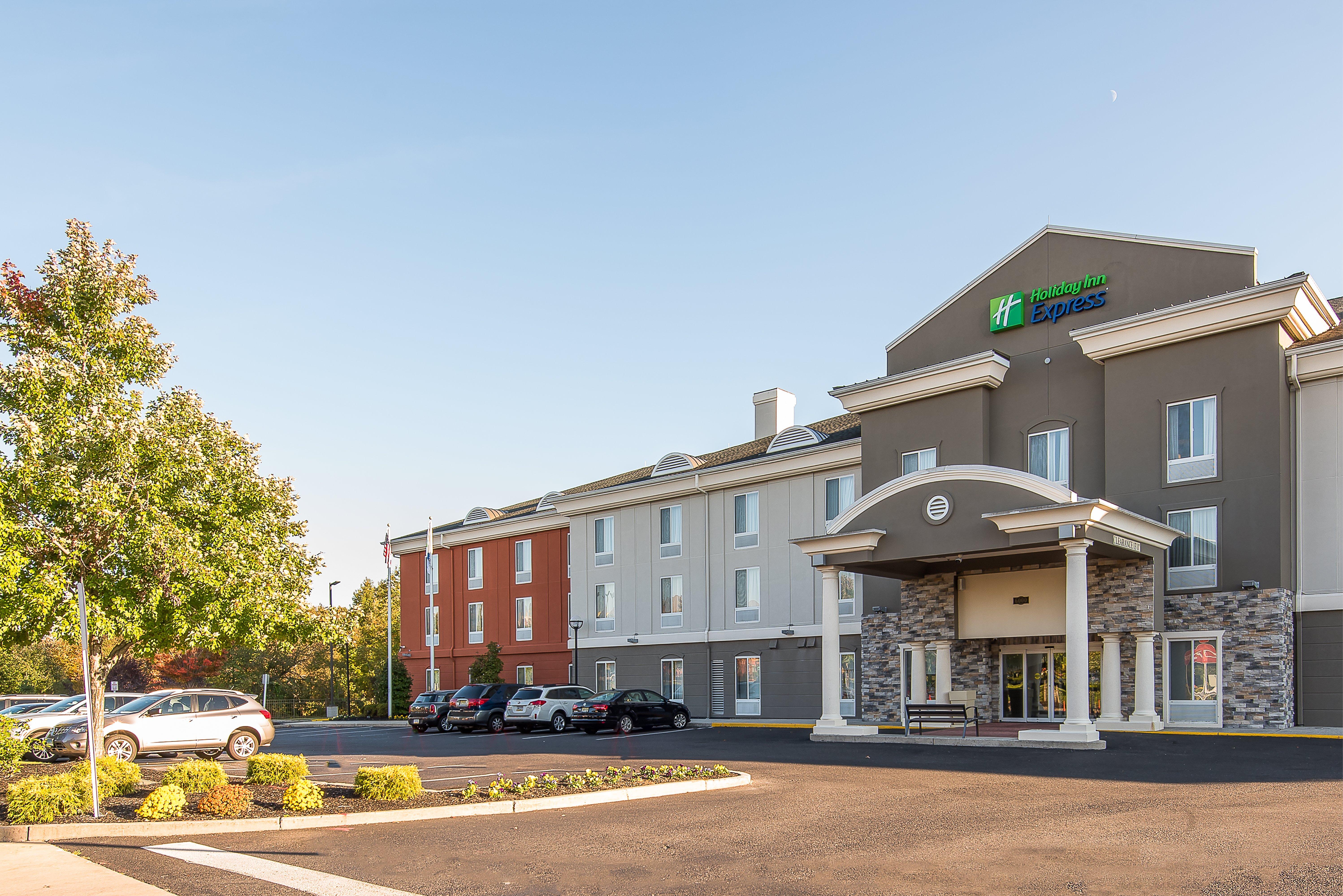 Holiday Inn Express & Suites Philadelphia - Mt Laurel By Ihg Маунт Лорел Екстериор снимка