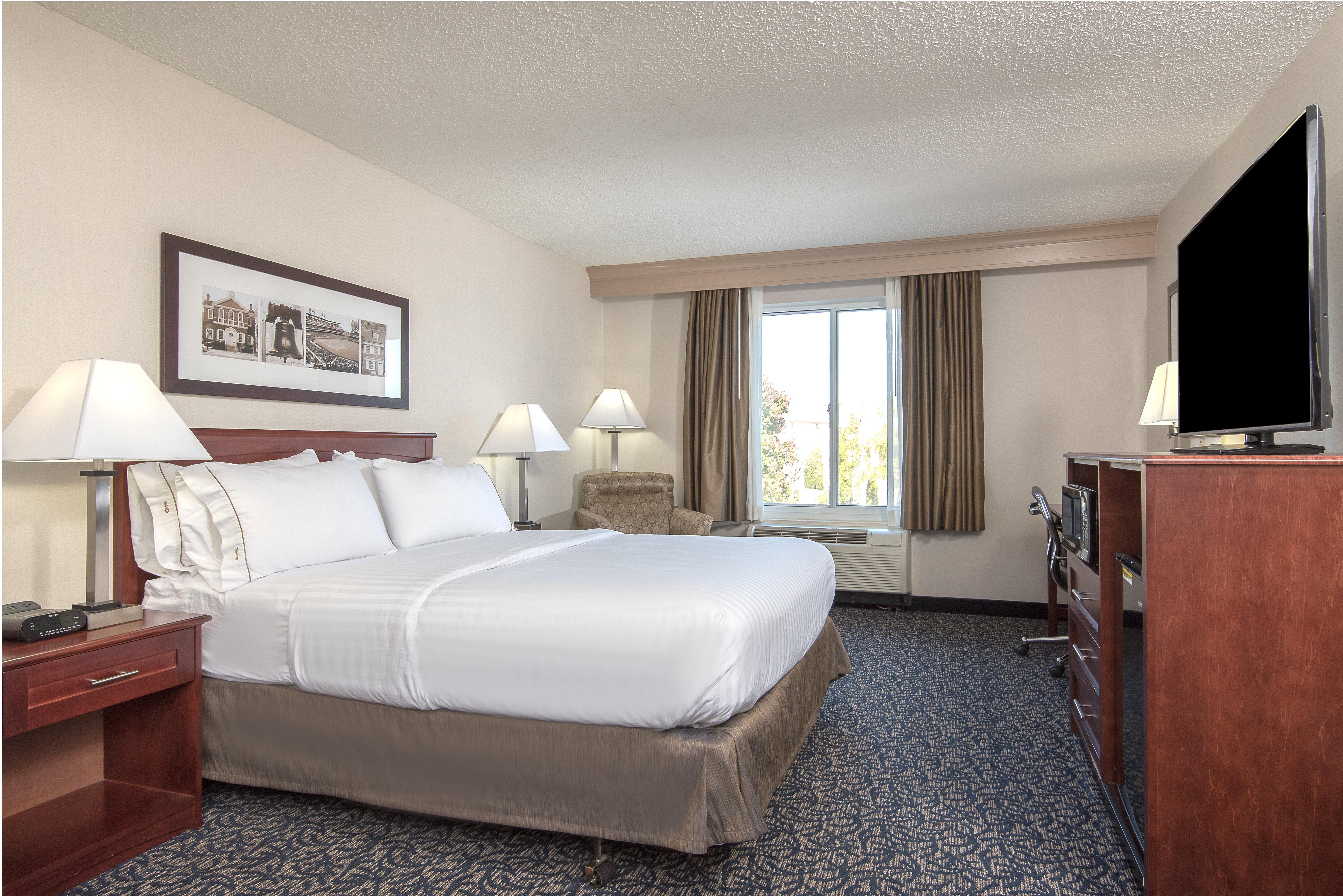 Holiday Inn Express & Suites Philadelphia - Mt Laurel By Ihg Маунт Лорел Екстериор снимка