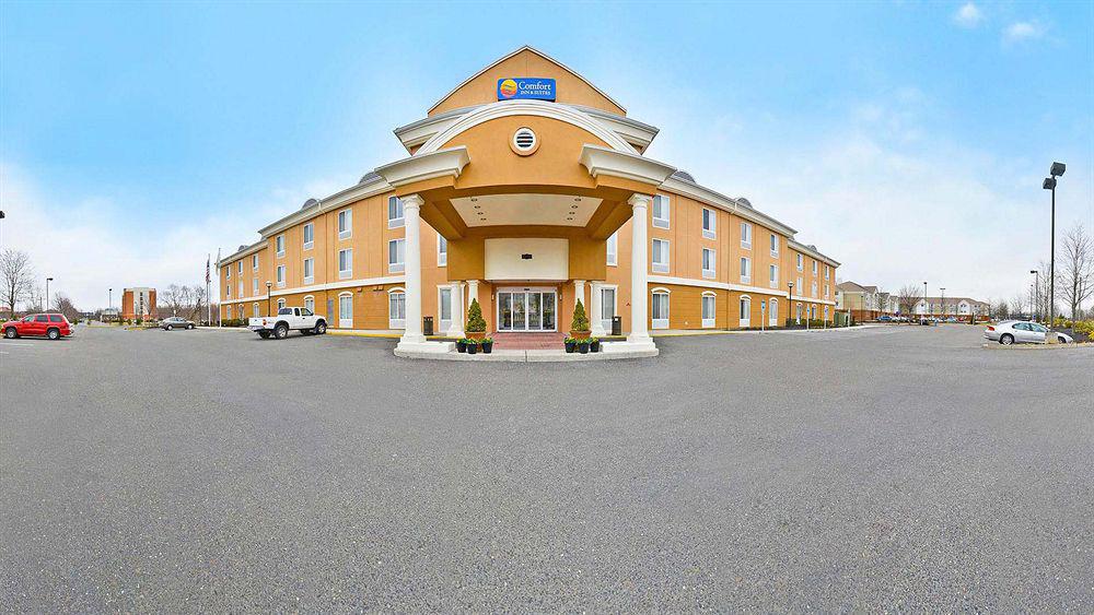 Holiday Inn Express & Suites Philadelphia - Mt Laurel By Ihg Маунт Лорел Екстериор снимка