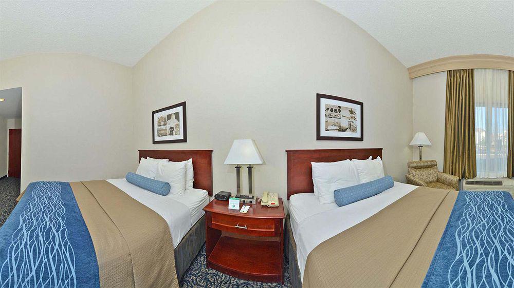 Holiday Inn Express & Suites Philadelphia - Mt Laurel By Ihg Маунт Лорел Екстериор снимка