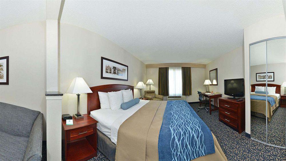 Holiday Inn Express & Suites Philadelphia - Mt Laurel By Ihg Маунт Лорел Екстериор снимка